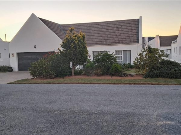 3 Bedroom House 3 Bedroom House