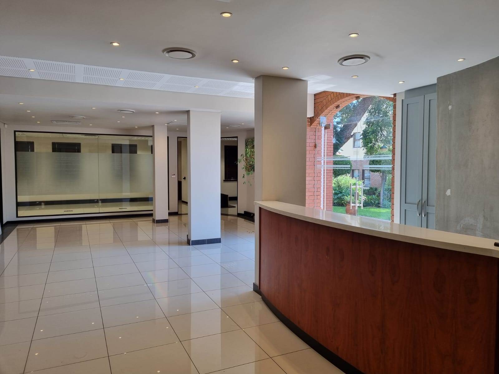 320  m² Office Space in Rivonia photo number 8