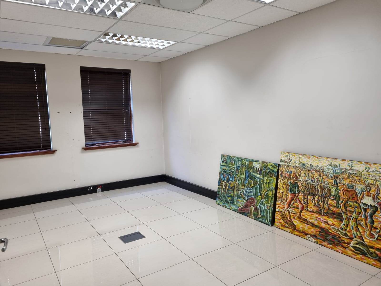 320  m² Office Space in Rivonia photo number 18