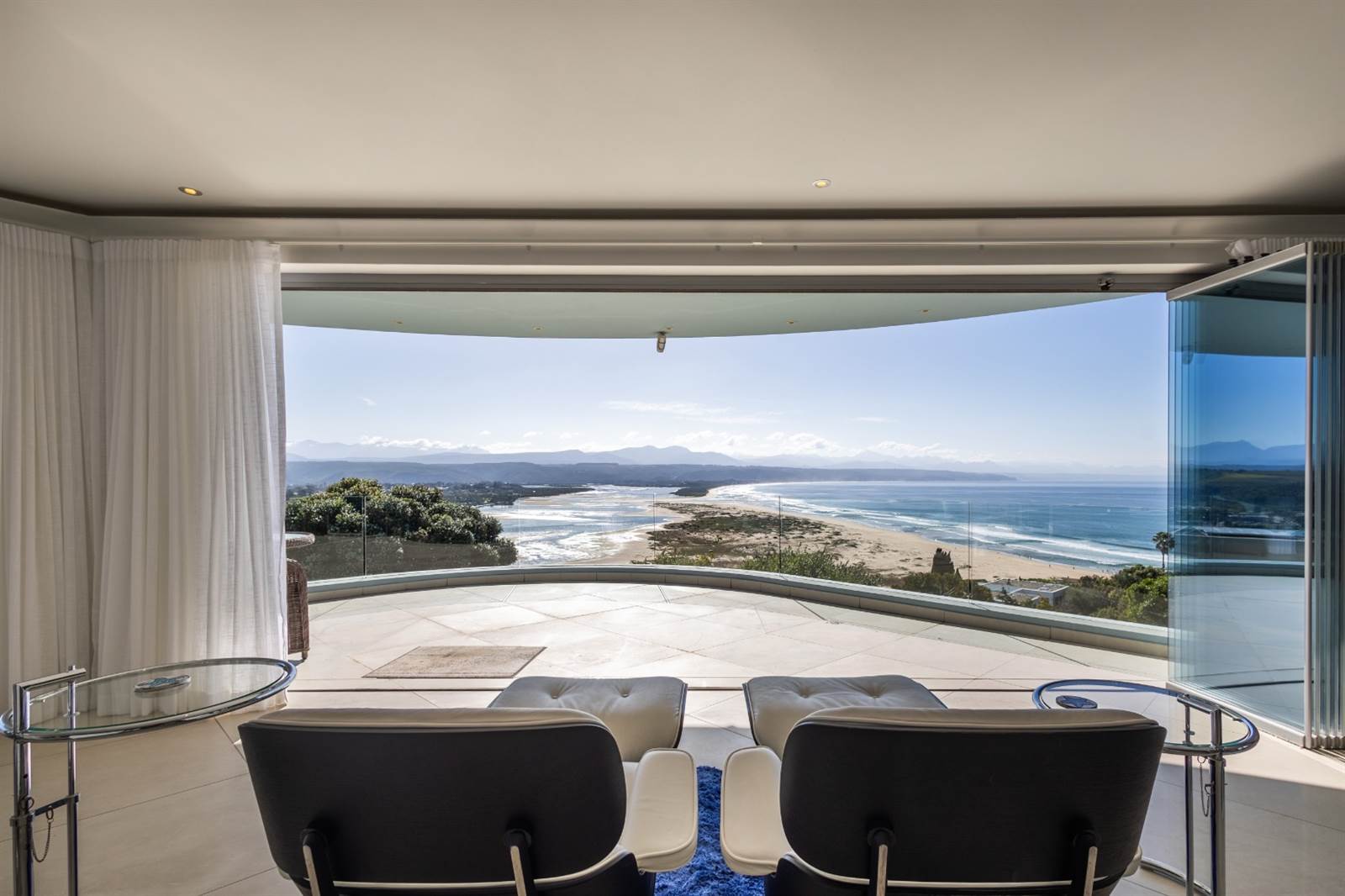 5 Bed House in Plettenberg Bay photo number 12