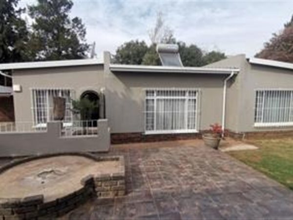 4 Bedroom House