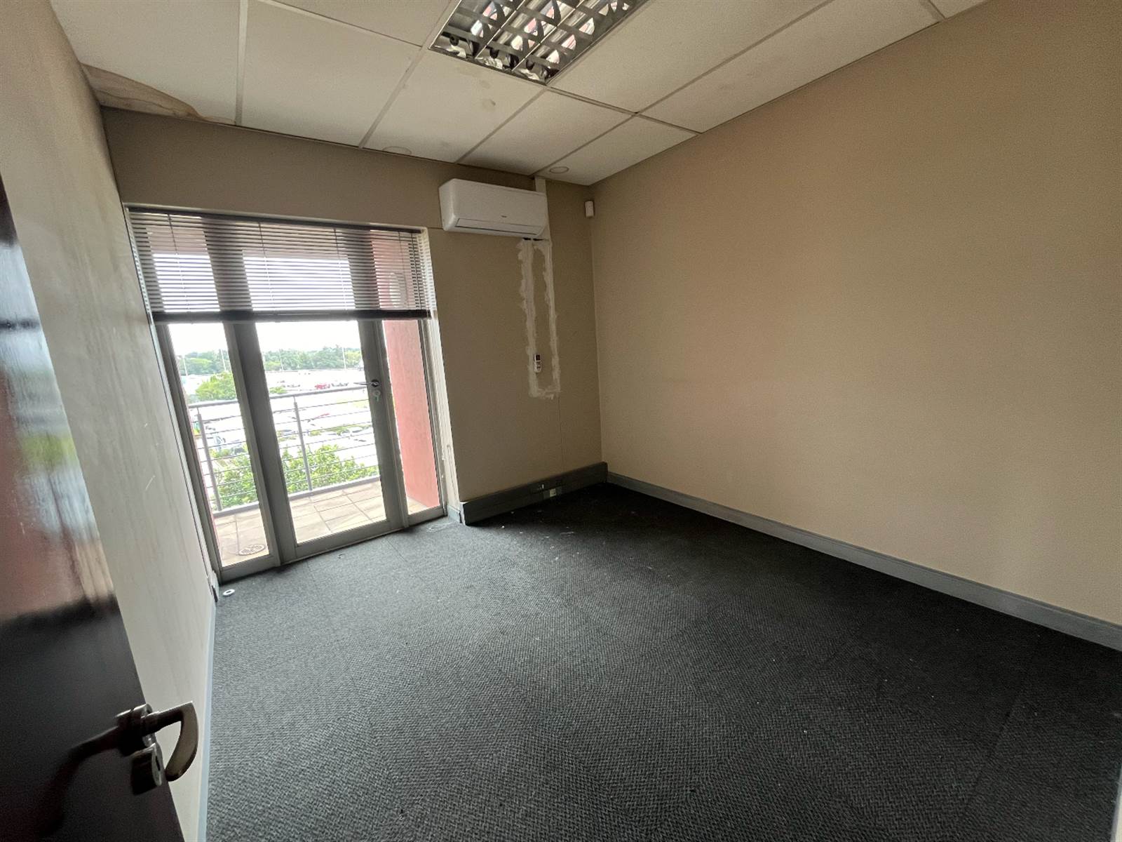 463  m² Commercial space in Bedfordview photo number 15
