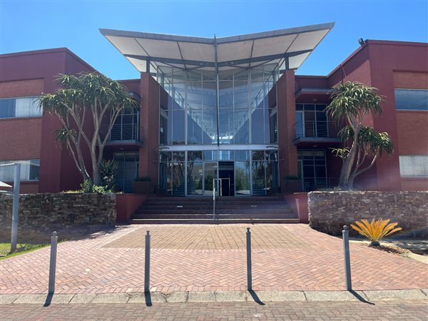 463  m² Commercial space in Bedfordview