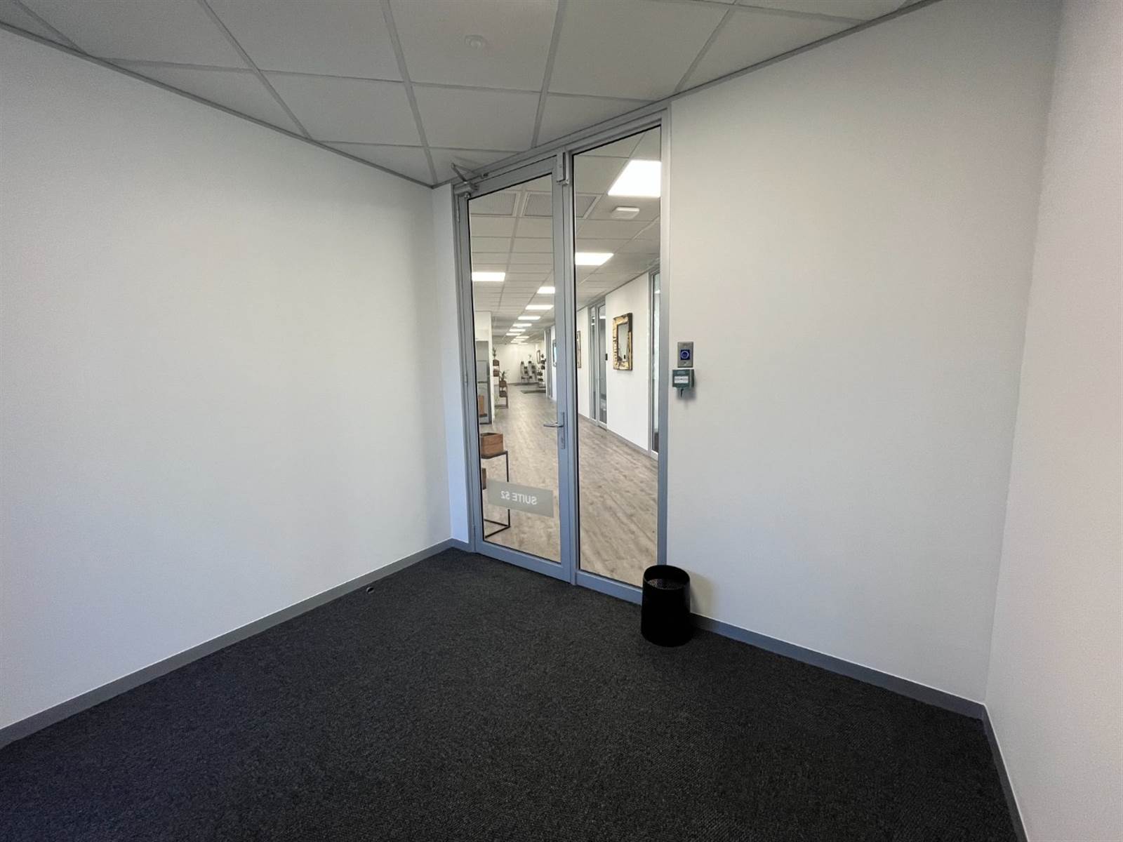 16  m² Office Space in Morningside photo number 4