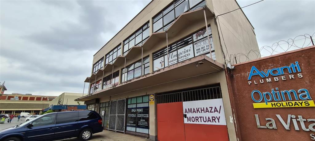 457  m² Commercial space in Pinetown Central photo number 2