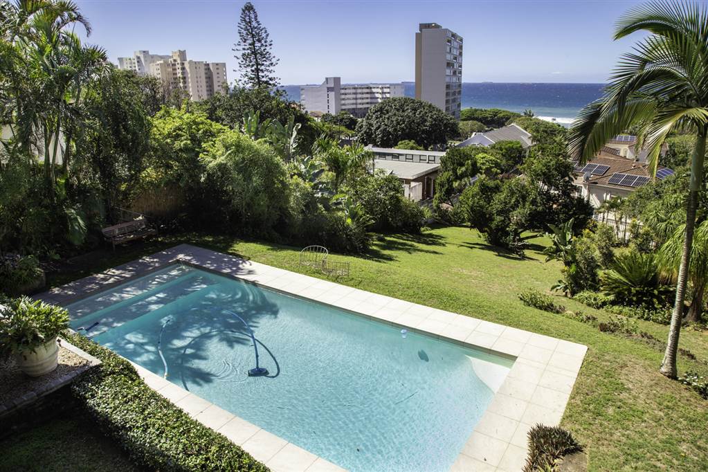 4 Bed House in Umhlanga Rocks photo number 30