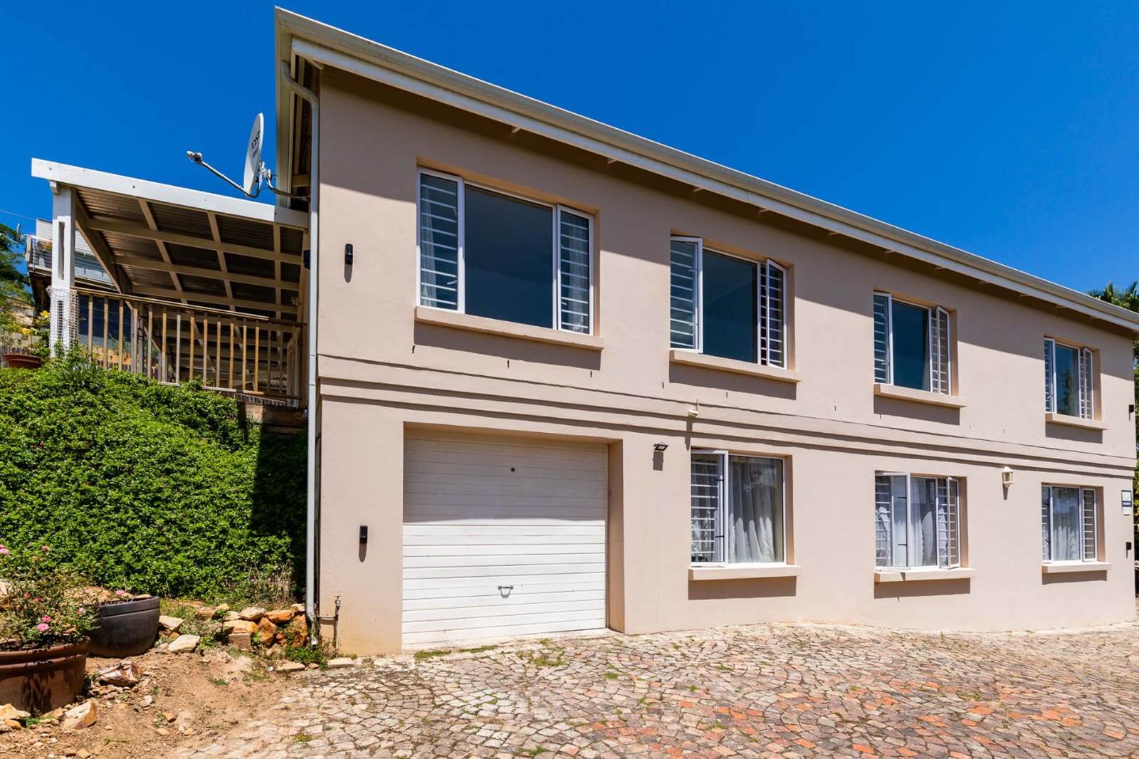 4 Bed House in Knysna Heights photo number 7