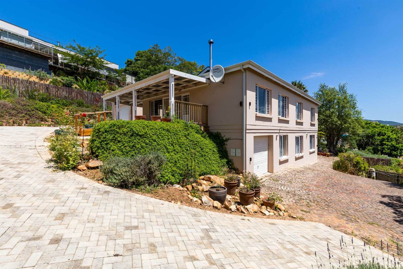 4 Bed House in Knysna Heights photo number 6