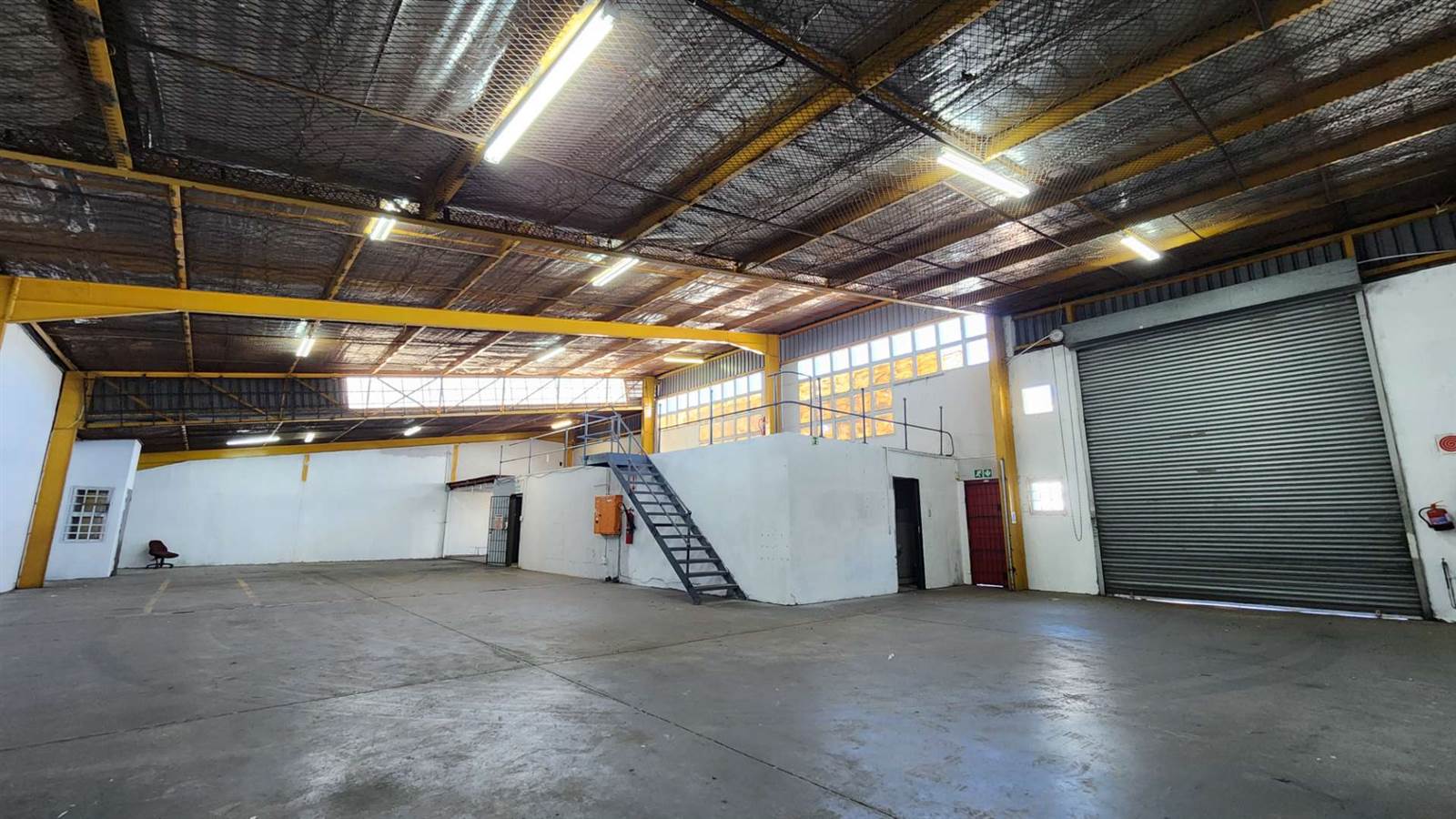 431  m² Industrial space in Springfield photo number 5
