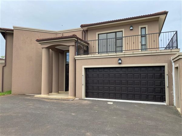 5 Bedroom House 5 Bedroom House
