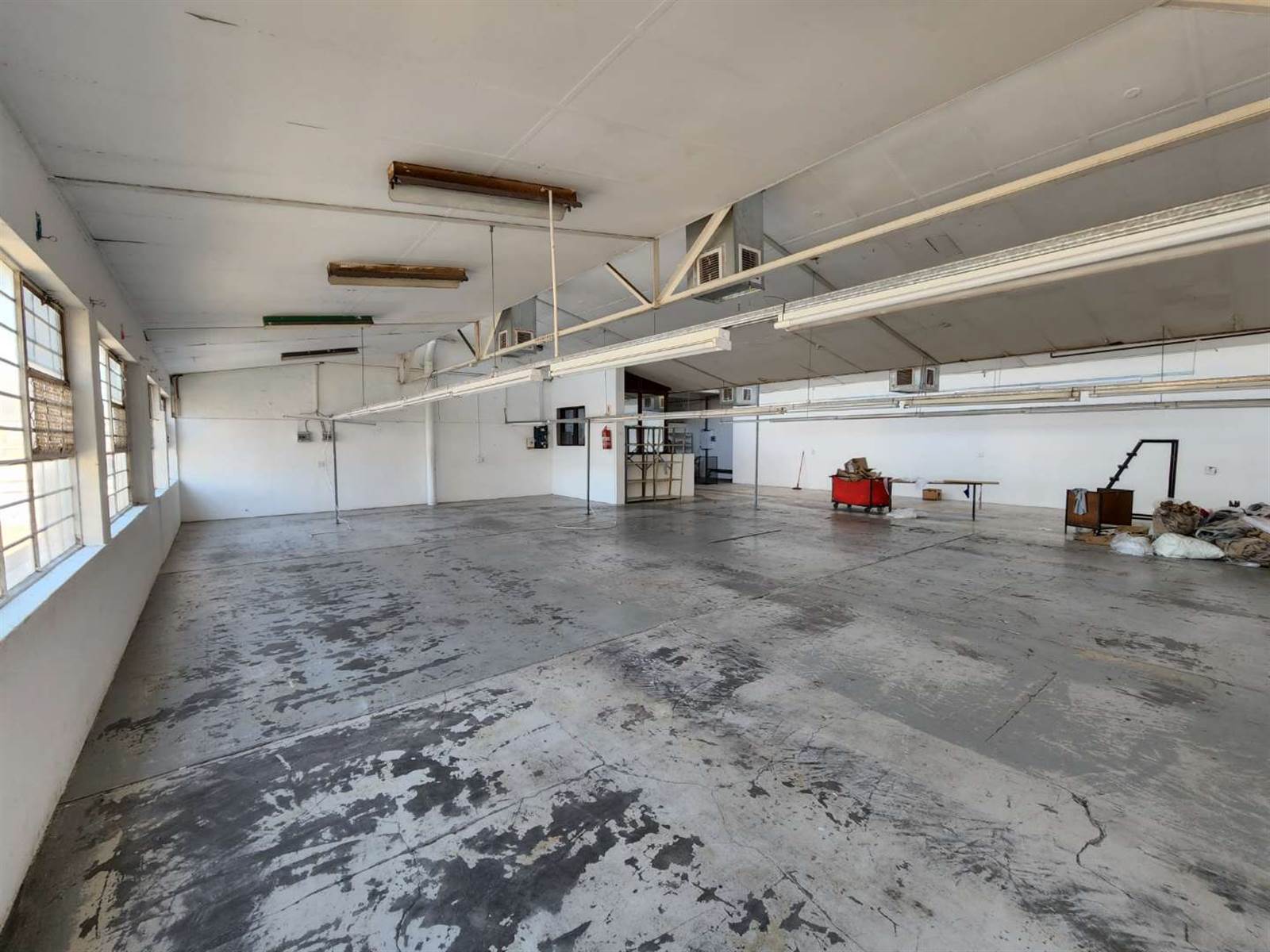 500  m² Industrial space in Maitland photo number 4