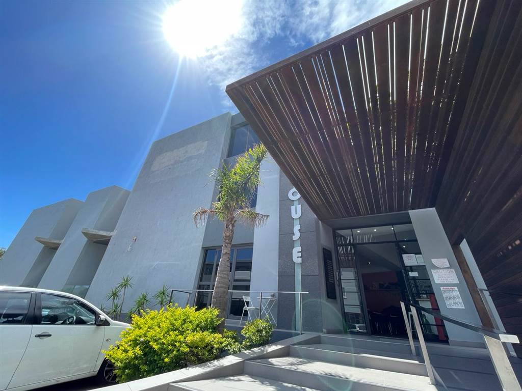 57  m² Commercial space in Milnerton Central photo number 1