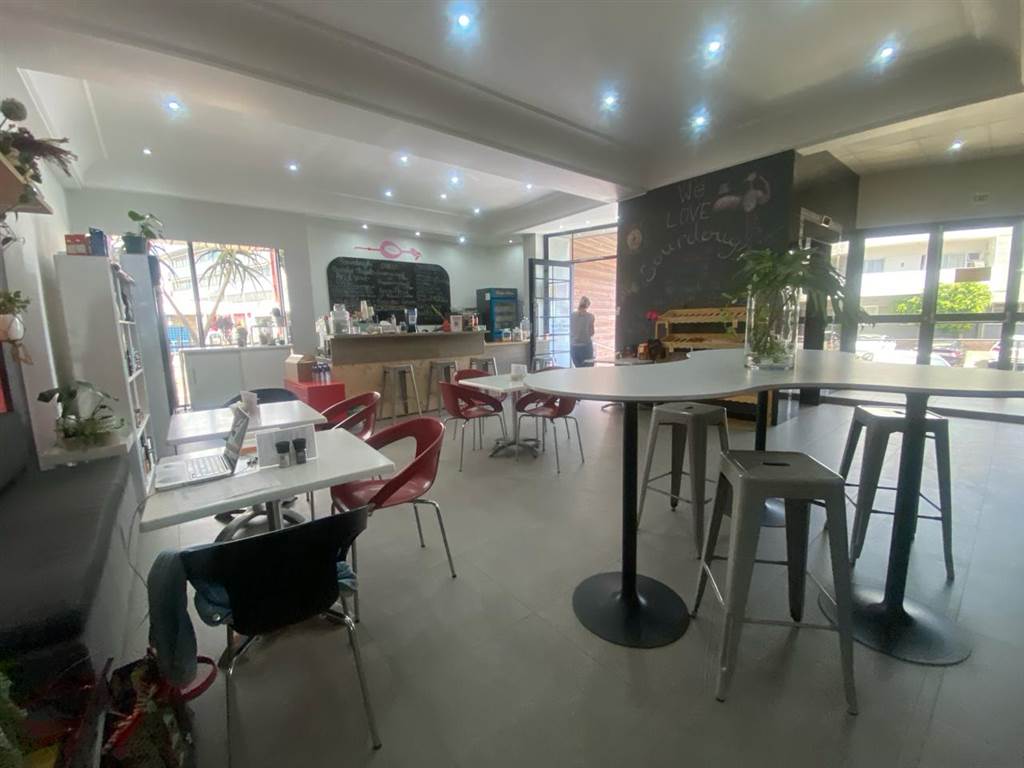 57  m² Commercial space in Milnerton Central photo number 23