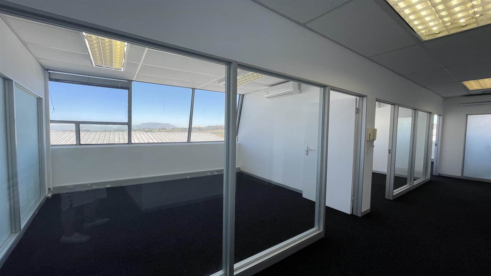 120  m² Commercial space in Tyger Valley photo number 6