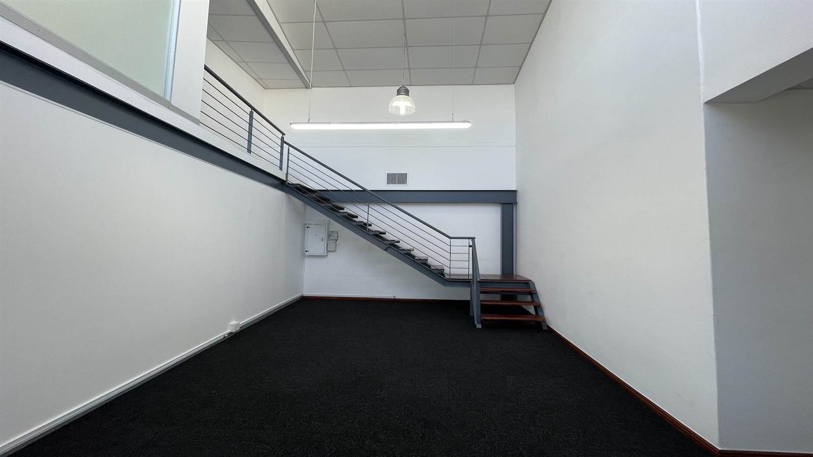 120  m² Commercial space in Tyger Valley photo number 5