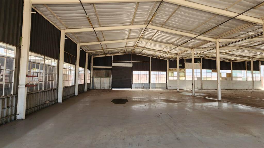20000  m² Industrial space in Rosslyn photo number 11