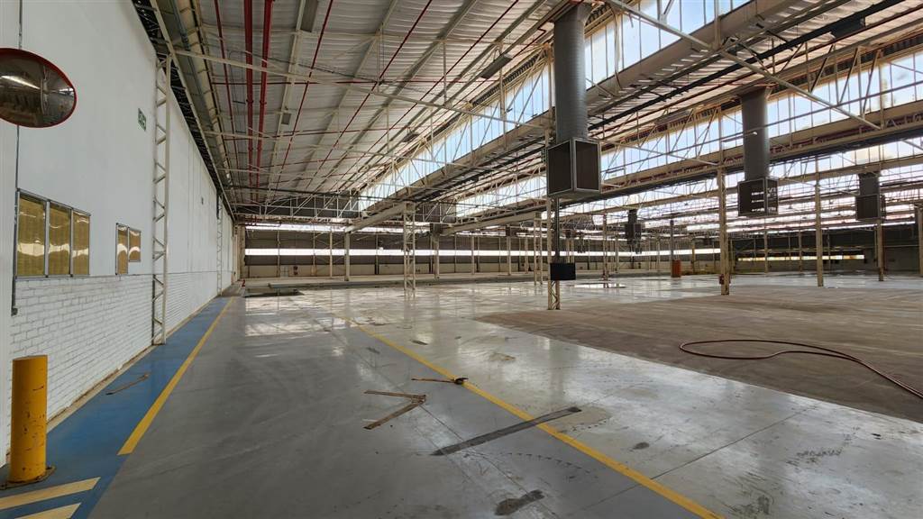 20000  m² Industrial space in Rosslyn photo number 22