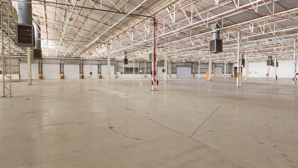 20000  m² Industrial space in Rosslyn photo number 18