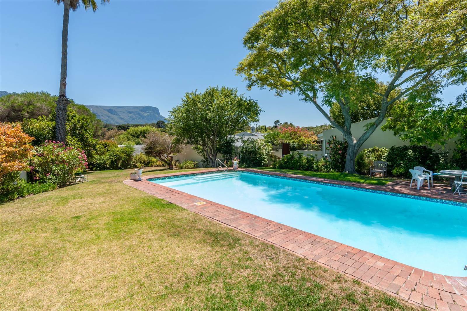 3 Bed House in Constantia Upper  photo number 26
