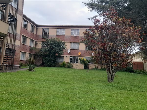 3 Bedroom Apartment 3 Bedroom Apartment