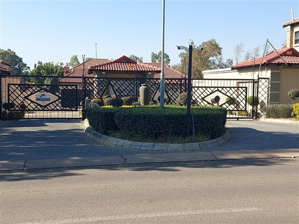 3 Bedroom Townhouse