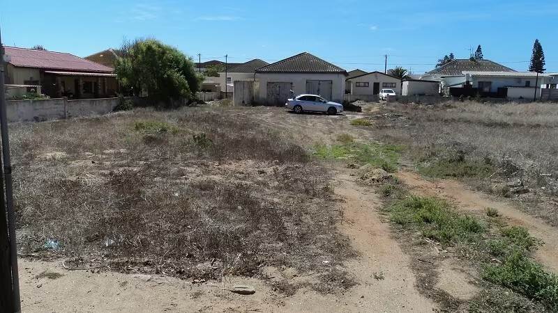 1275 m² Land available in Lamberts Bay photo number 2