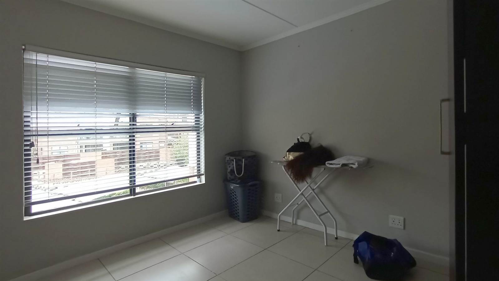 2 Bed Townhouse in Kyalami Hills photo number 5