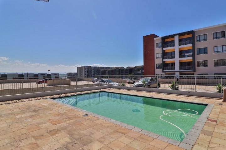 1 Bed Apartment in Umhlanga Rocks photo number 13