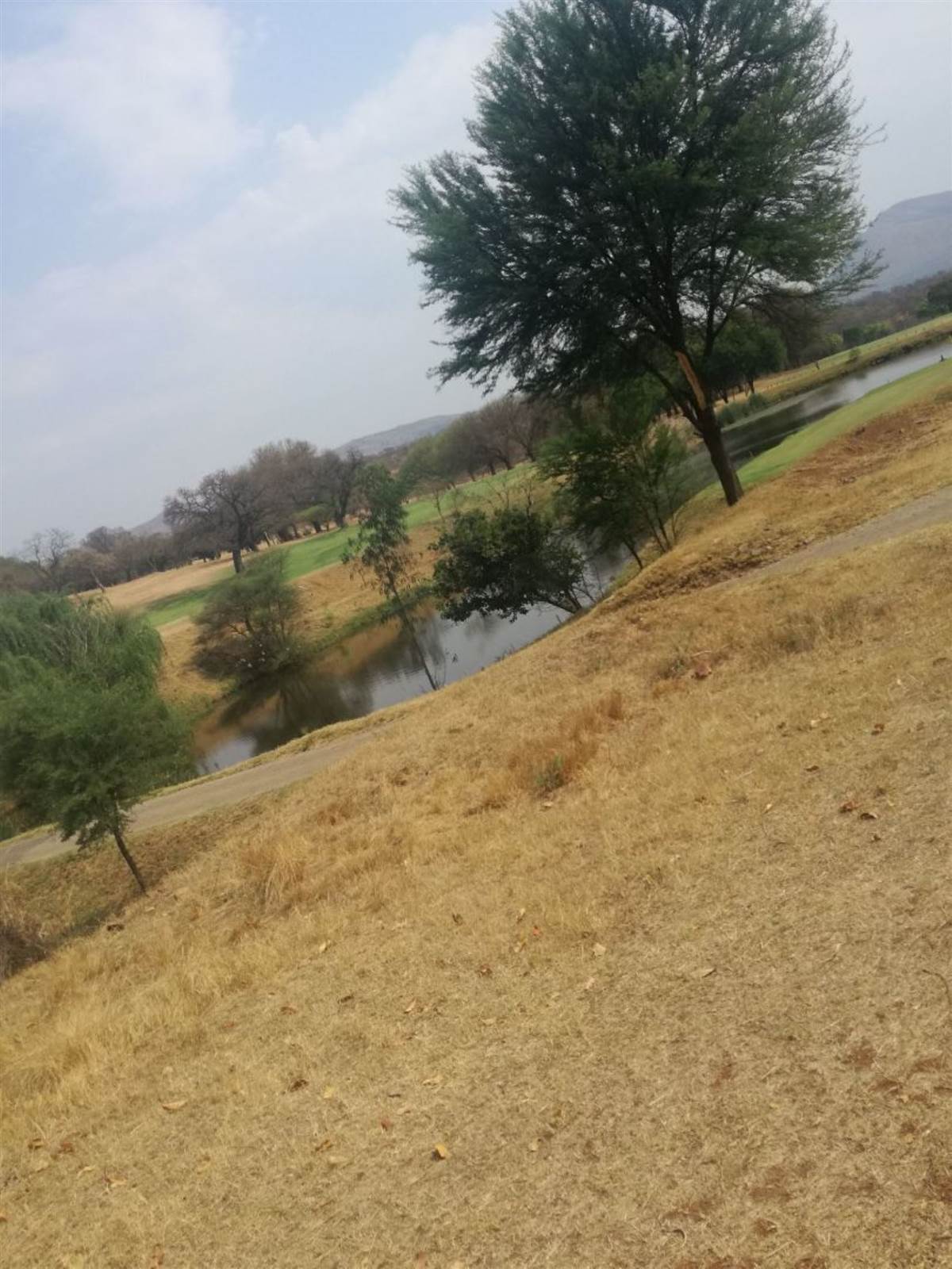 983 m² Land available in Hartbeespoort Dam photo number 12