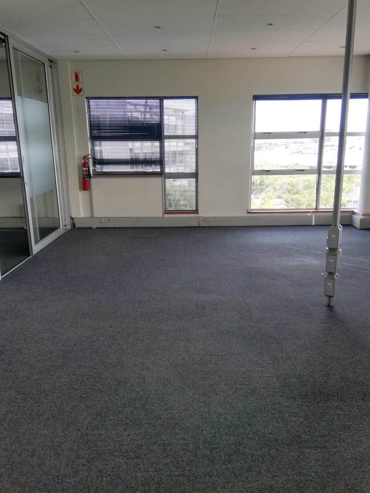 162.24  m² Office Space in Parow Central photo number 2