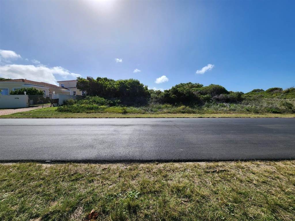 730 m² Land available in St Francis Bay photo number 10