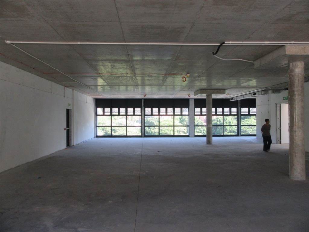 436  m² Commercial space in South End photo number 4