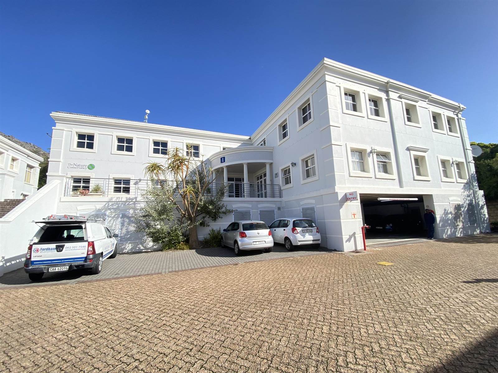 136  m² Commercial space in Tokai photo number 9