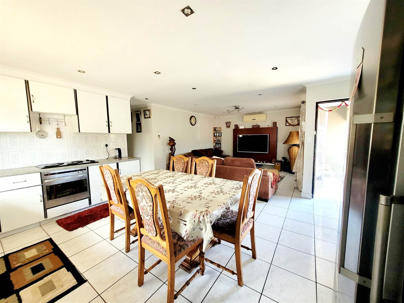 3 Bed Townhouse in Avoca photo number 6