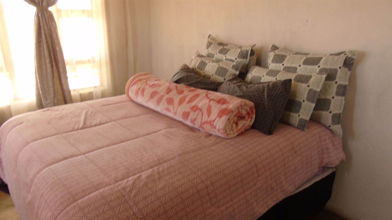 4 Bed House in Mamelodi photo number 21