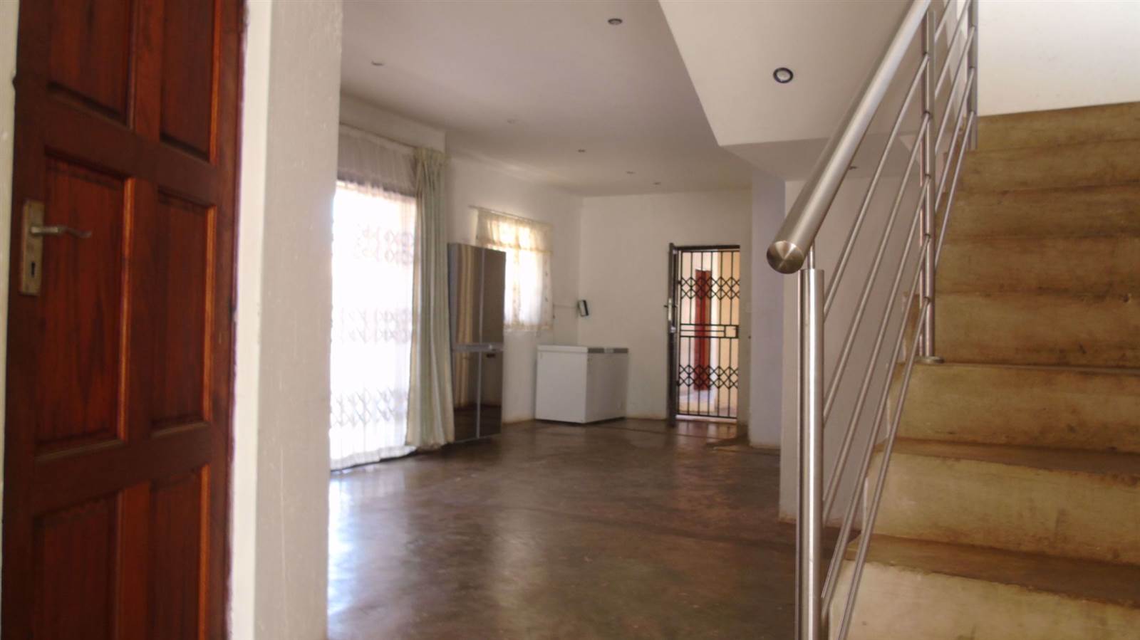 4 Bed House in Mamelodi photo number 10
