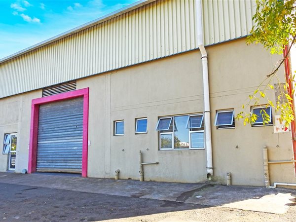 479  m² Industrial space