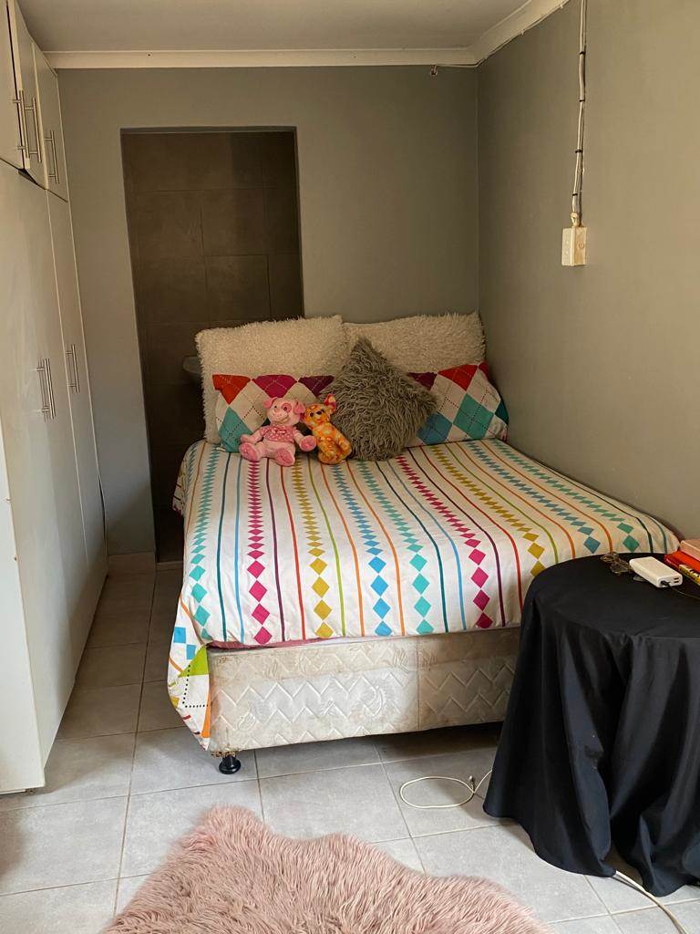 1 Bed Apartment in Umbilo photo number 4