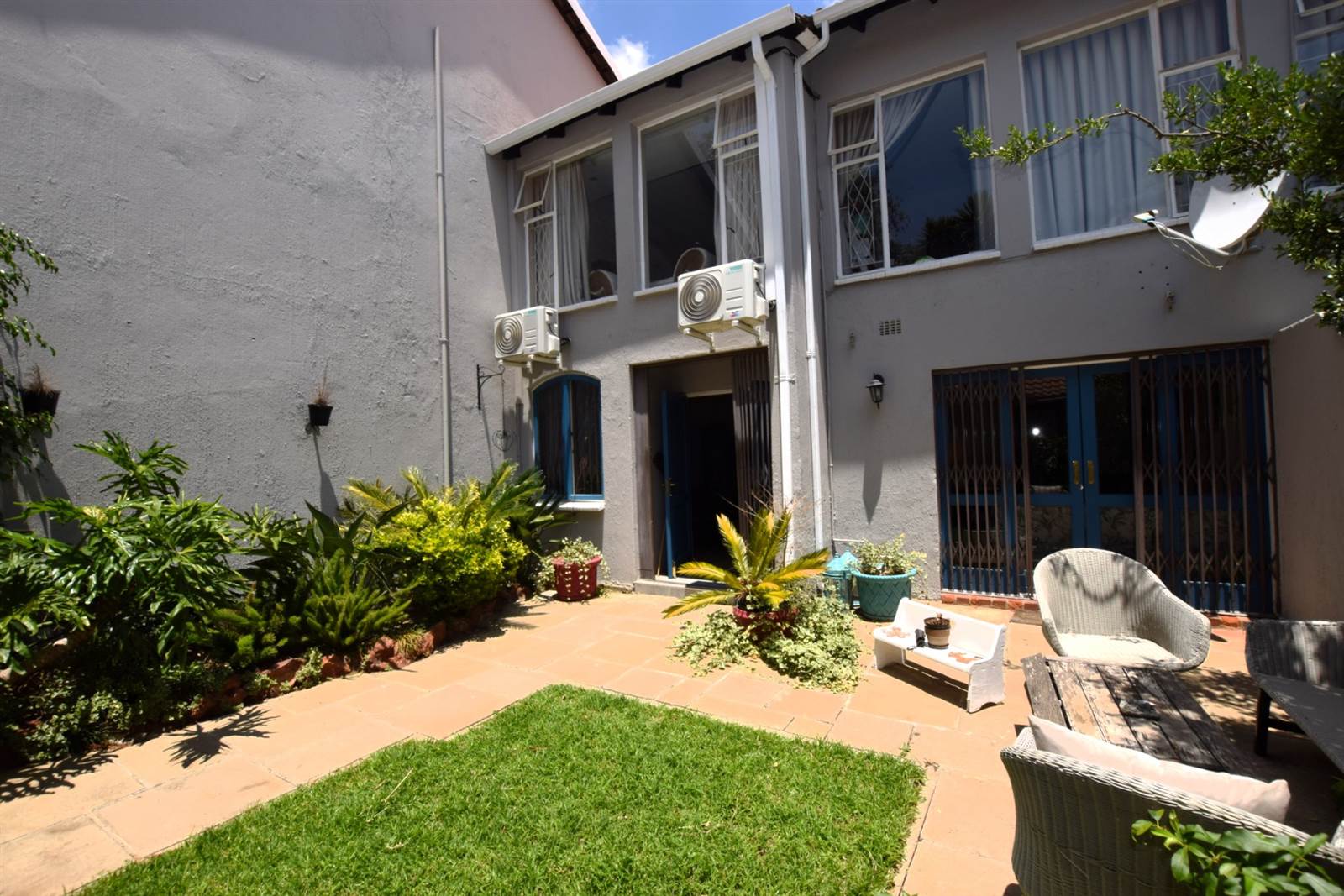 3 Bed Townhouse in Rivonia photo number 6