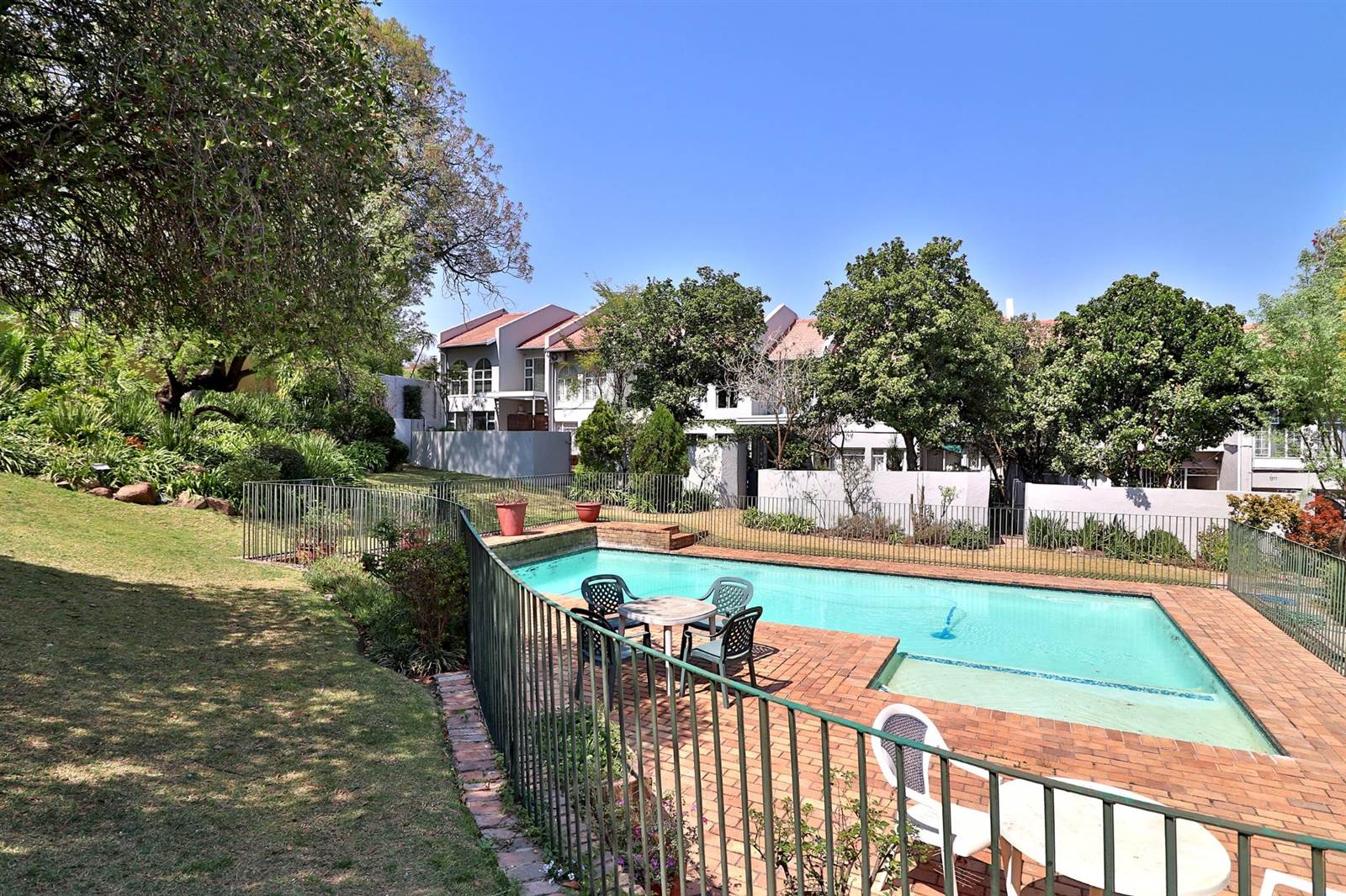 3 Bed Townhouse in Rivonia photo number 24