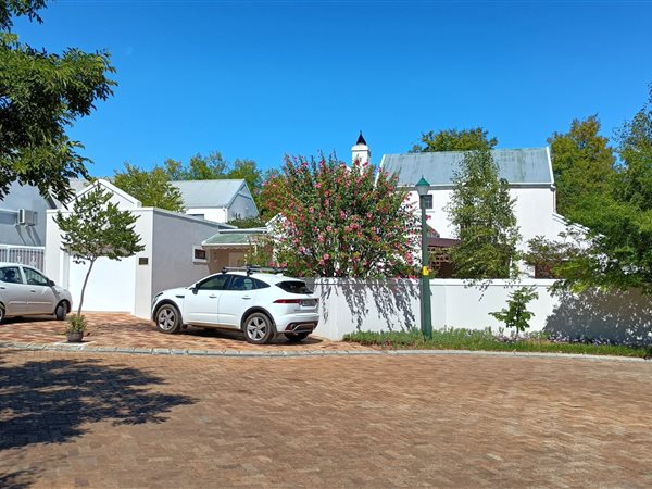 3 Bedroom House 3 Bedroom House