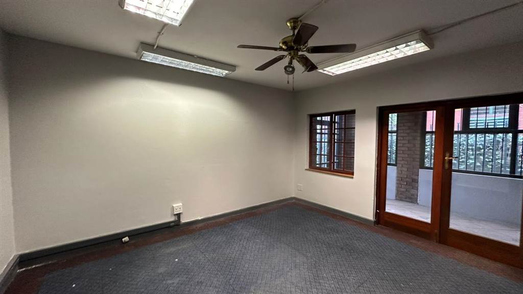 117  m² Commercial space in Highveld photo number 7