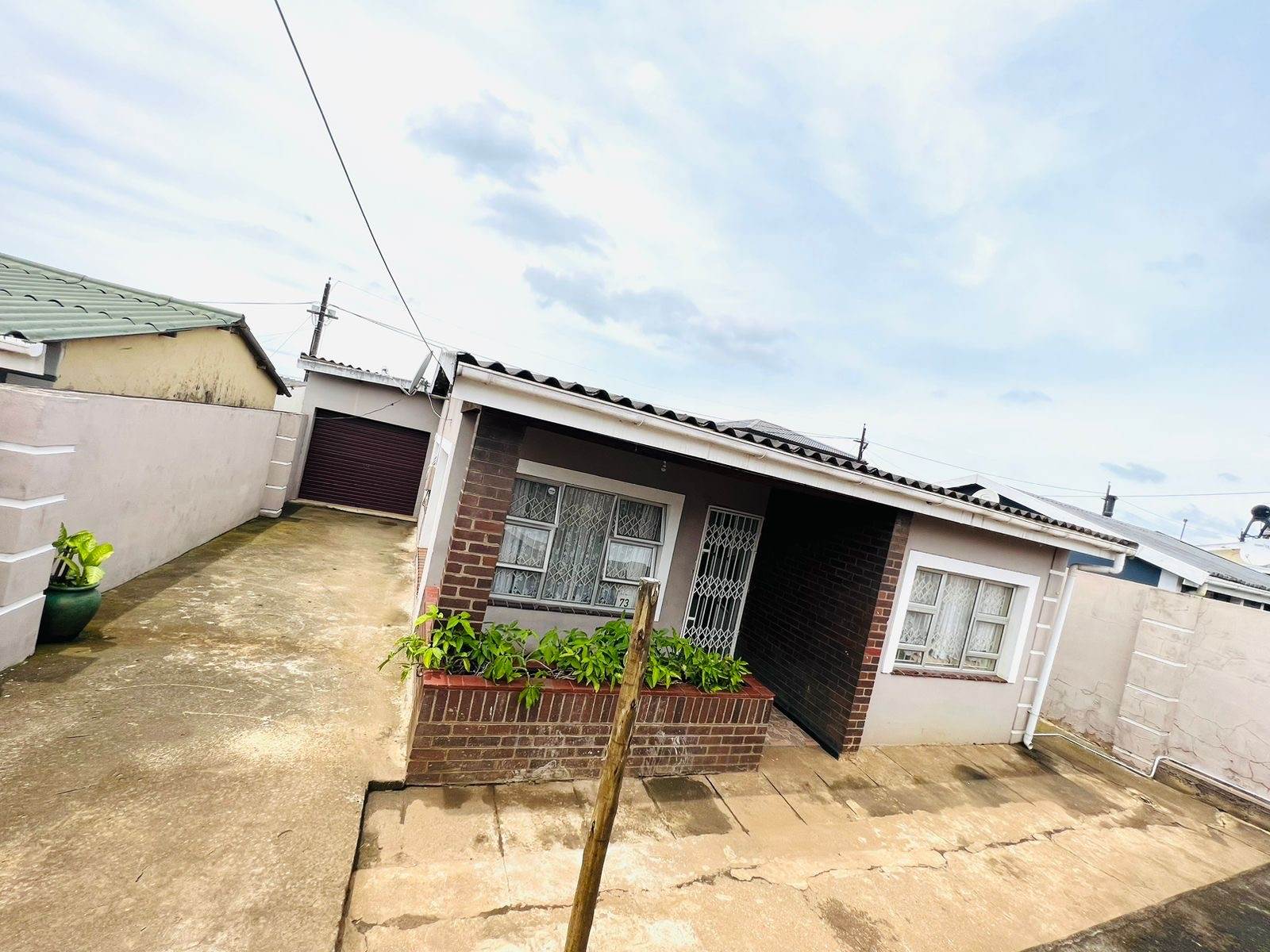 3 Bed House in KwaMashu photo number 10