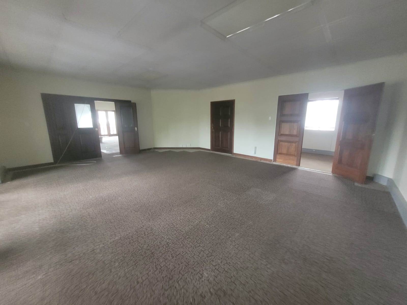 140  m² Commercial space in Kempton Park Central photo number 7