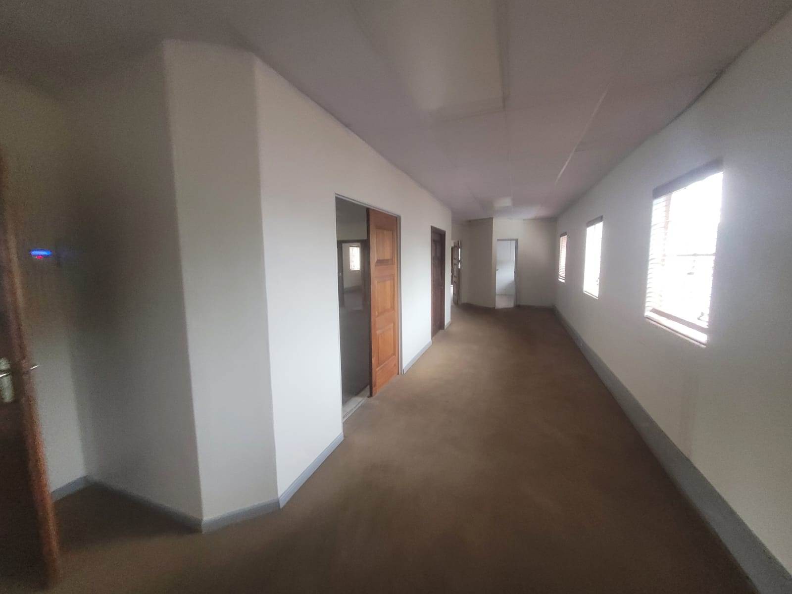 140  m² Commercial space in Kempton Park Central photo number 13