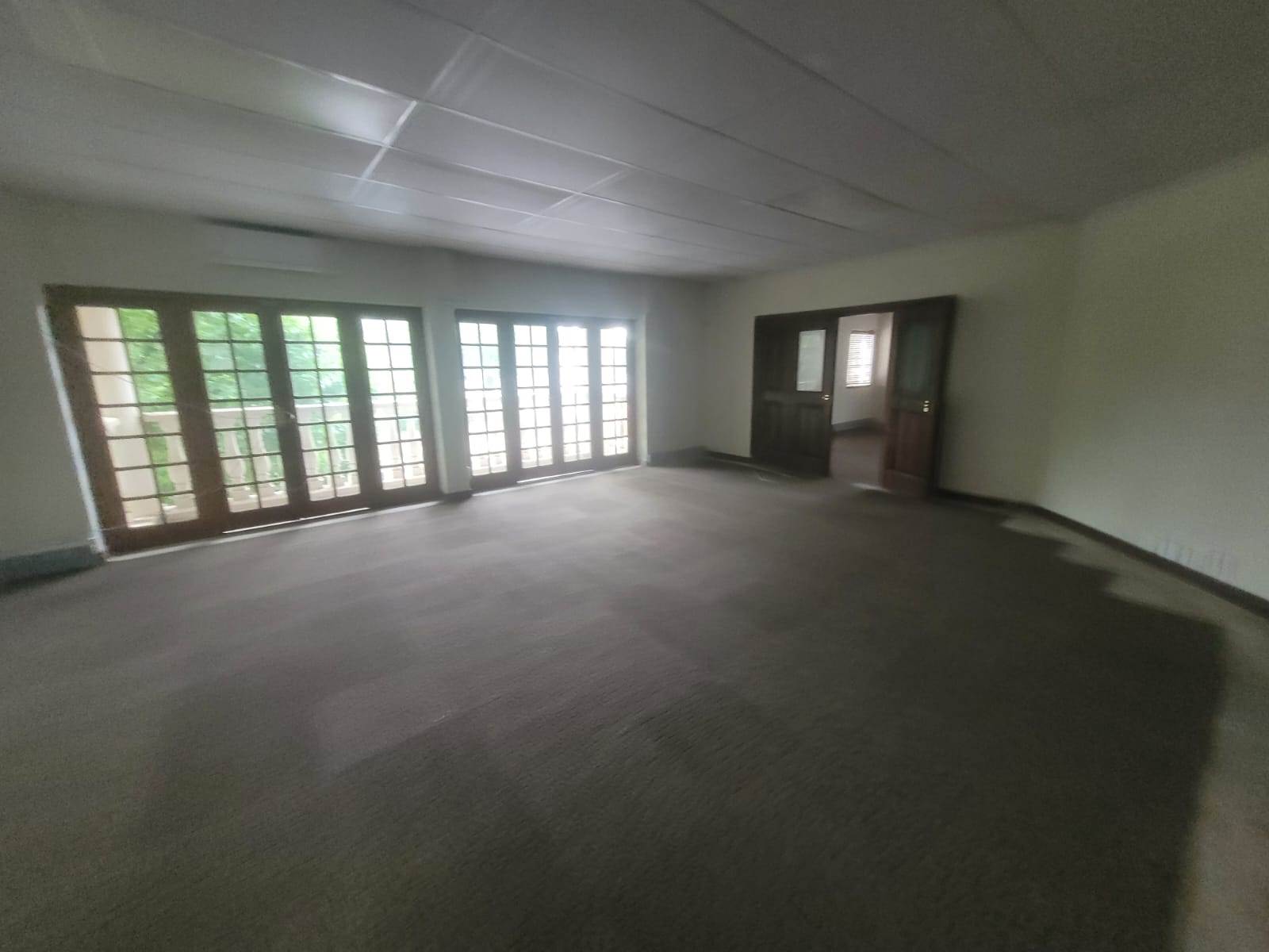 140  m² Commercial space in Kempton Park Central photo number 12