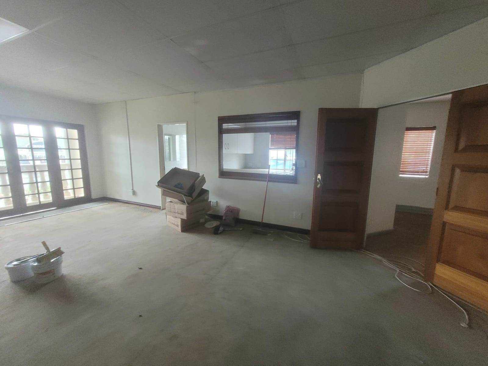 140  m² Commercial space in Kempton Park Central photo number 3
