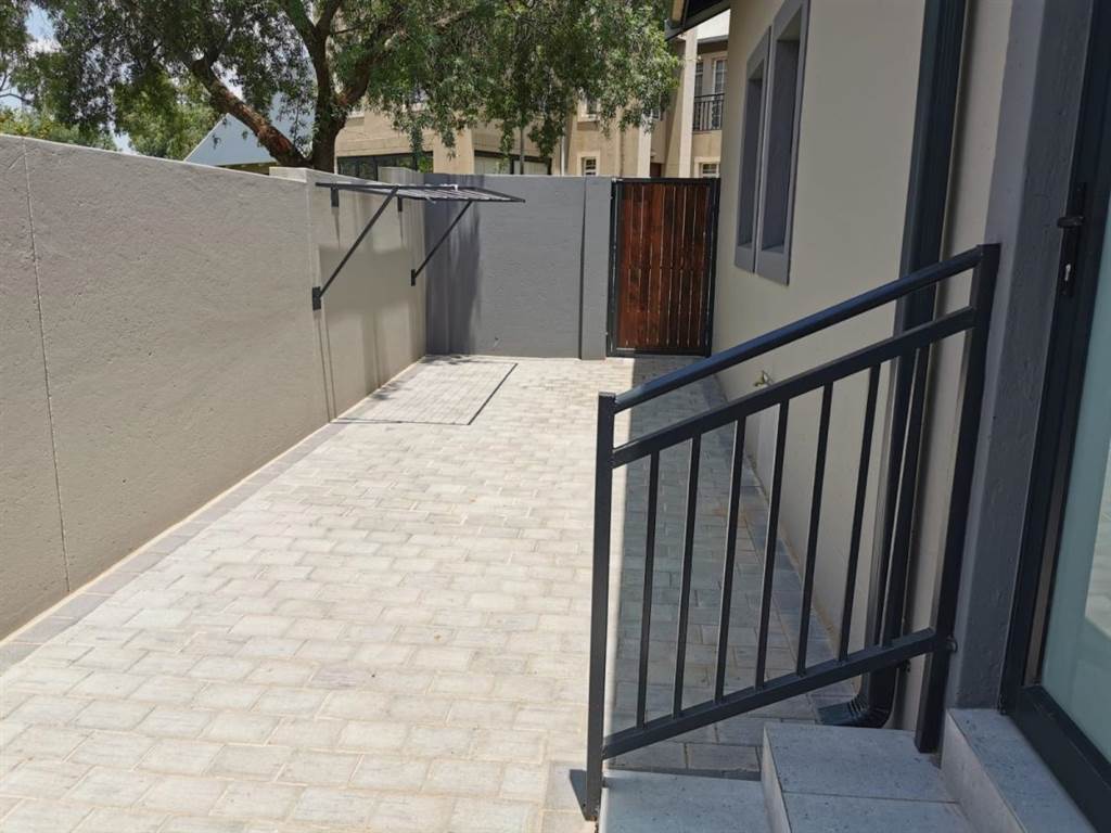 3 Bed Townhouse in Cullinan photo number 22