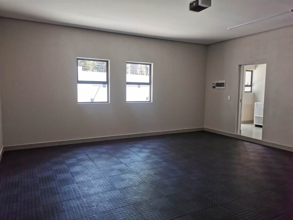 3 Bed Townhouse in Cullinan photo number 21