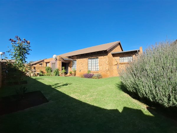 2 Bed Townhouse in Klipwater